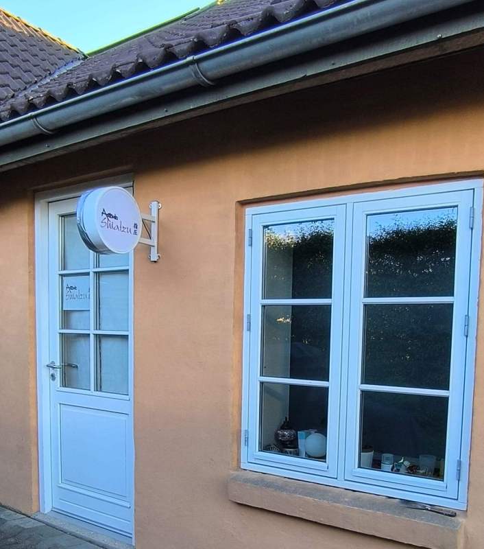 Din specialist i japansk shiatsu og velvære i hjertet af Hillerød.